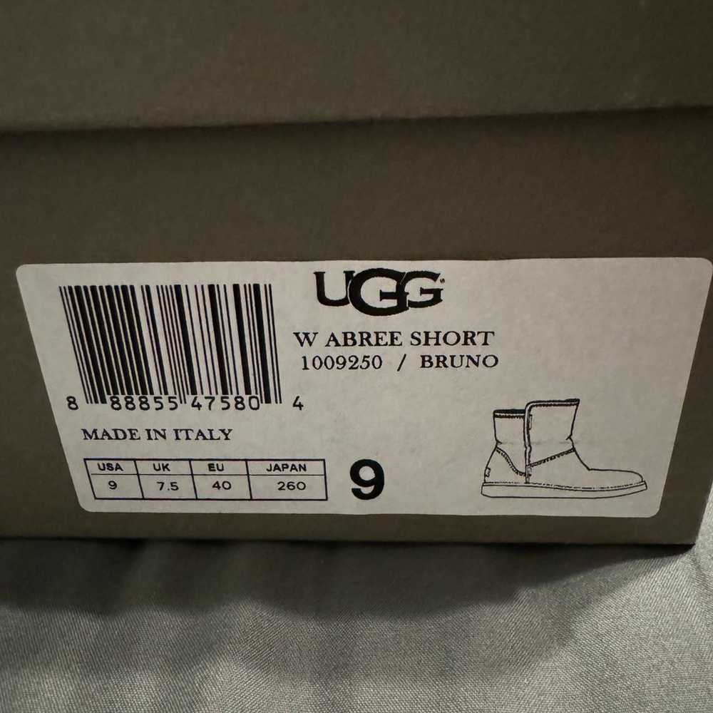 Rare - Like New UGG Women’s Aubree Sz 9 - image 6