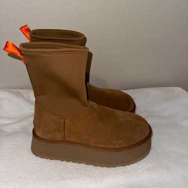 UGG Classic Dipper Platform Boots