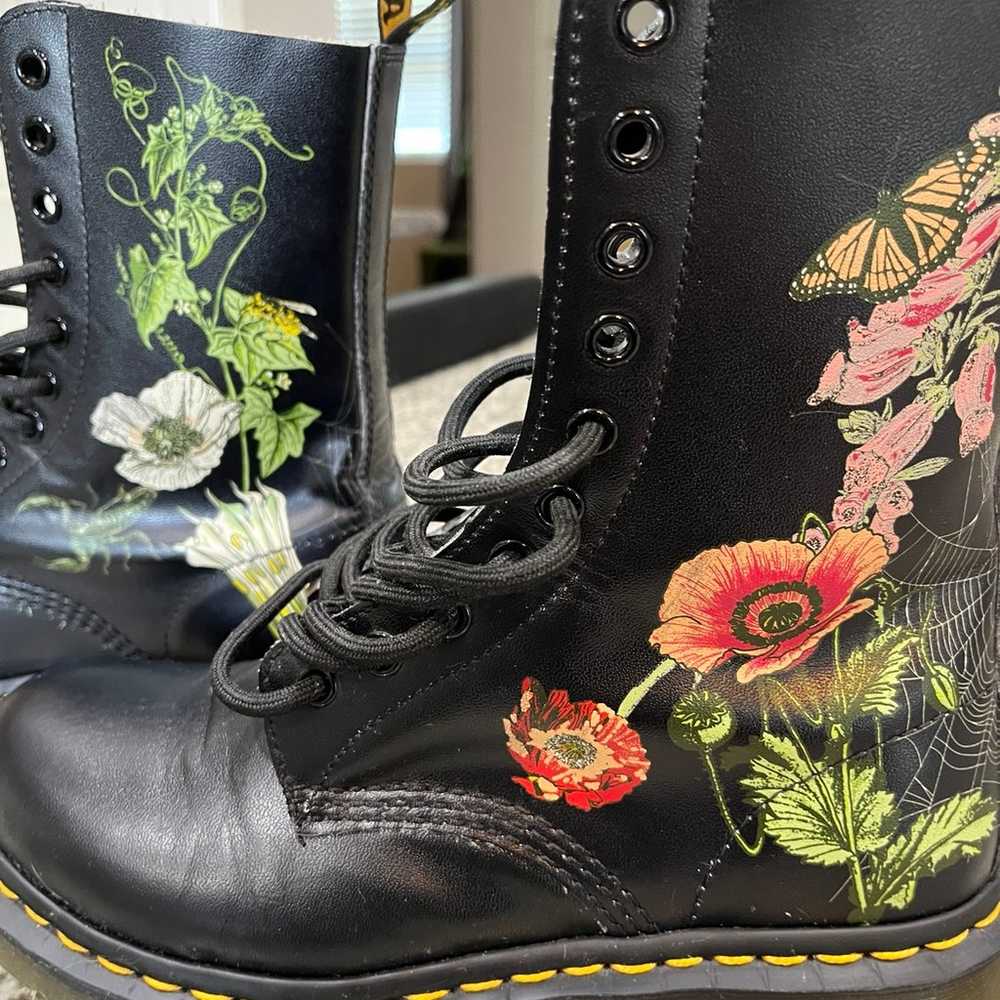 Dr. Martens 1490 Wild Botanics Boots US 7 - image 4