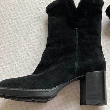 Aquatalia Black Suede Boots (9)