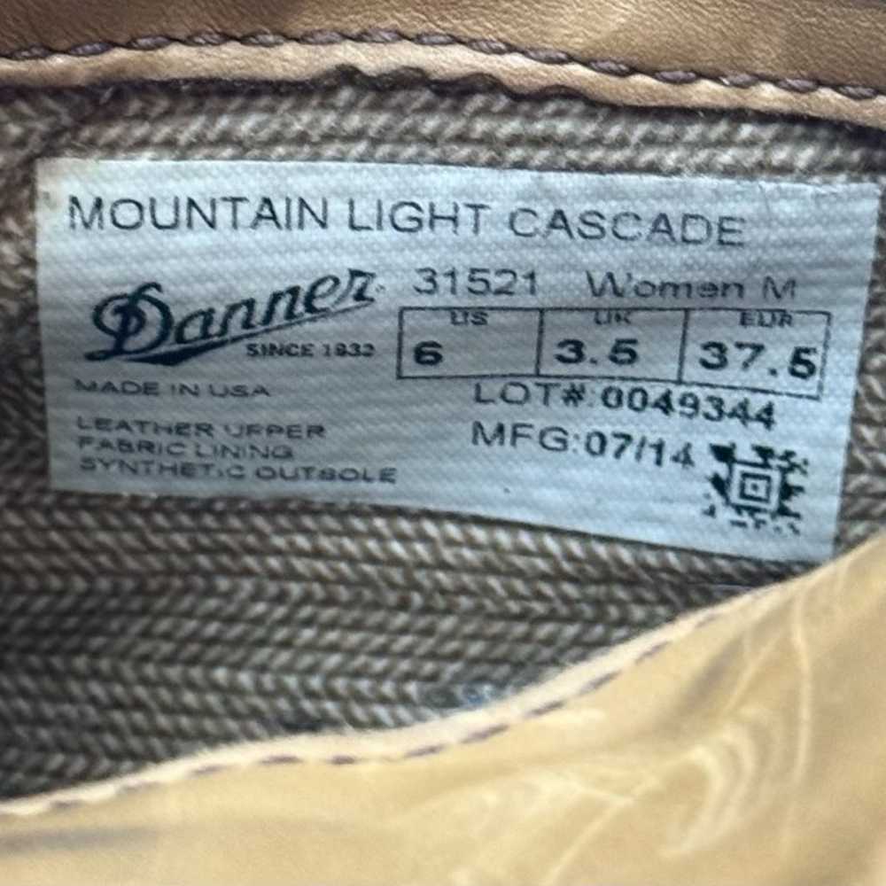 Danner Women’s Handcrafted Leather Mountain Light… - image 12