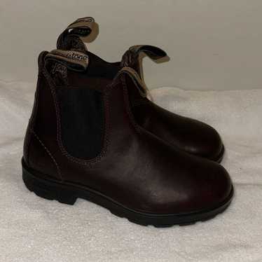 Blundstone 150 Chelsea Boots - image 1