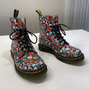 Dr. Martens Rare Pascal Women’s Summer Floral Pat… - image 1