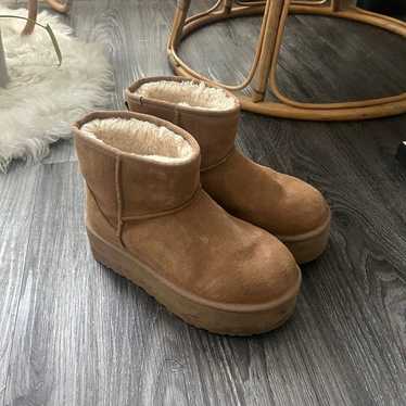 UGG Classic Mini Platform