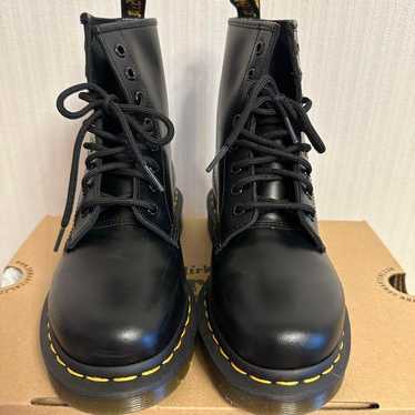 Excellent condition Dr. Martens 8-hole boots EU38 - image 1