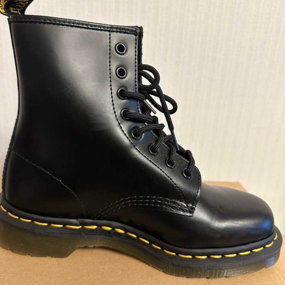 Excellent condition Dr. Martens 8-hole boots EU38 - image 8