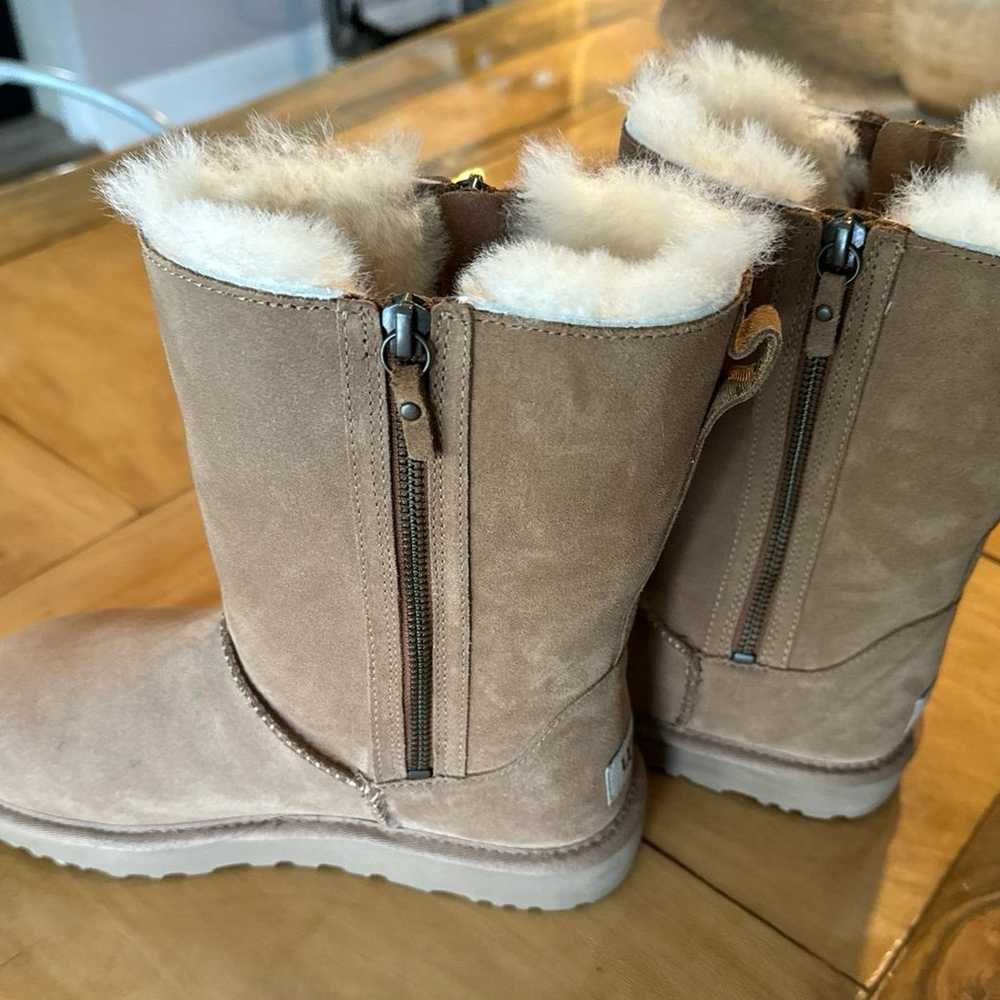 UGG Australia Classic Short Boots with zip sides … - image 4