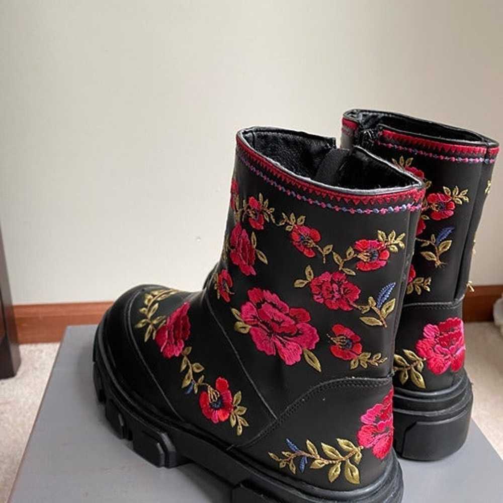 FARM RIO Women Floral Embroider Boots - NEW NWOB - image 5