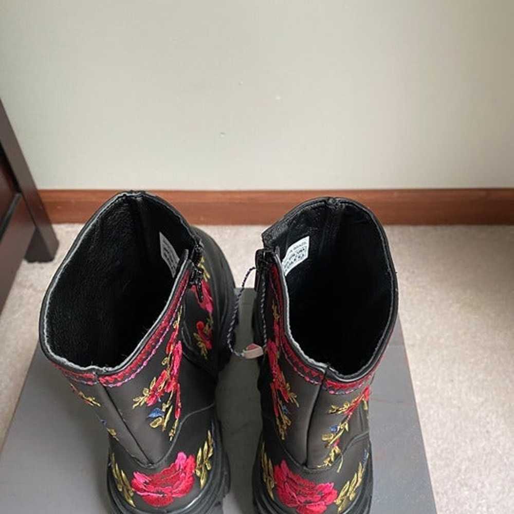 FARM RIO Women Floral Embroider Boots - NEW NWOB - image 7