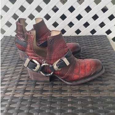 Freebird Truce boots size 6