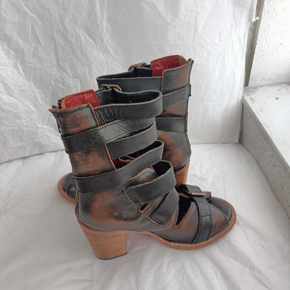 Freebird bond distressed leather size 8 - image 10