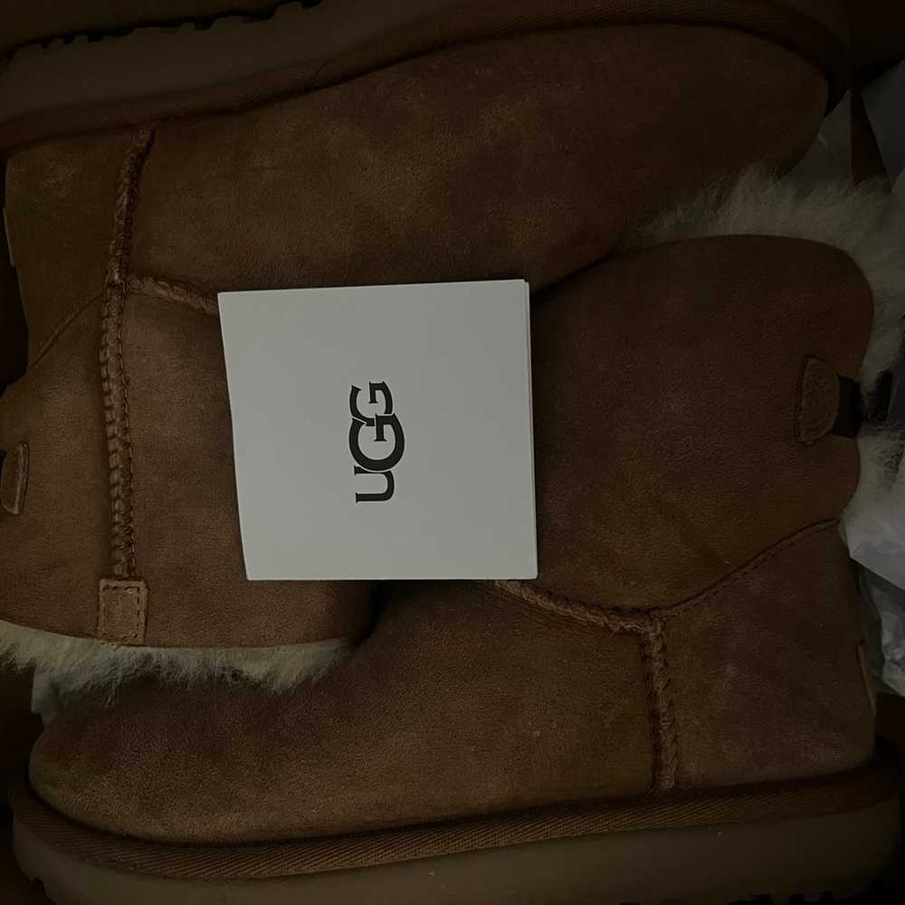 UGG W MINI BAILEY BOW II - image 2