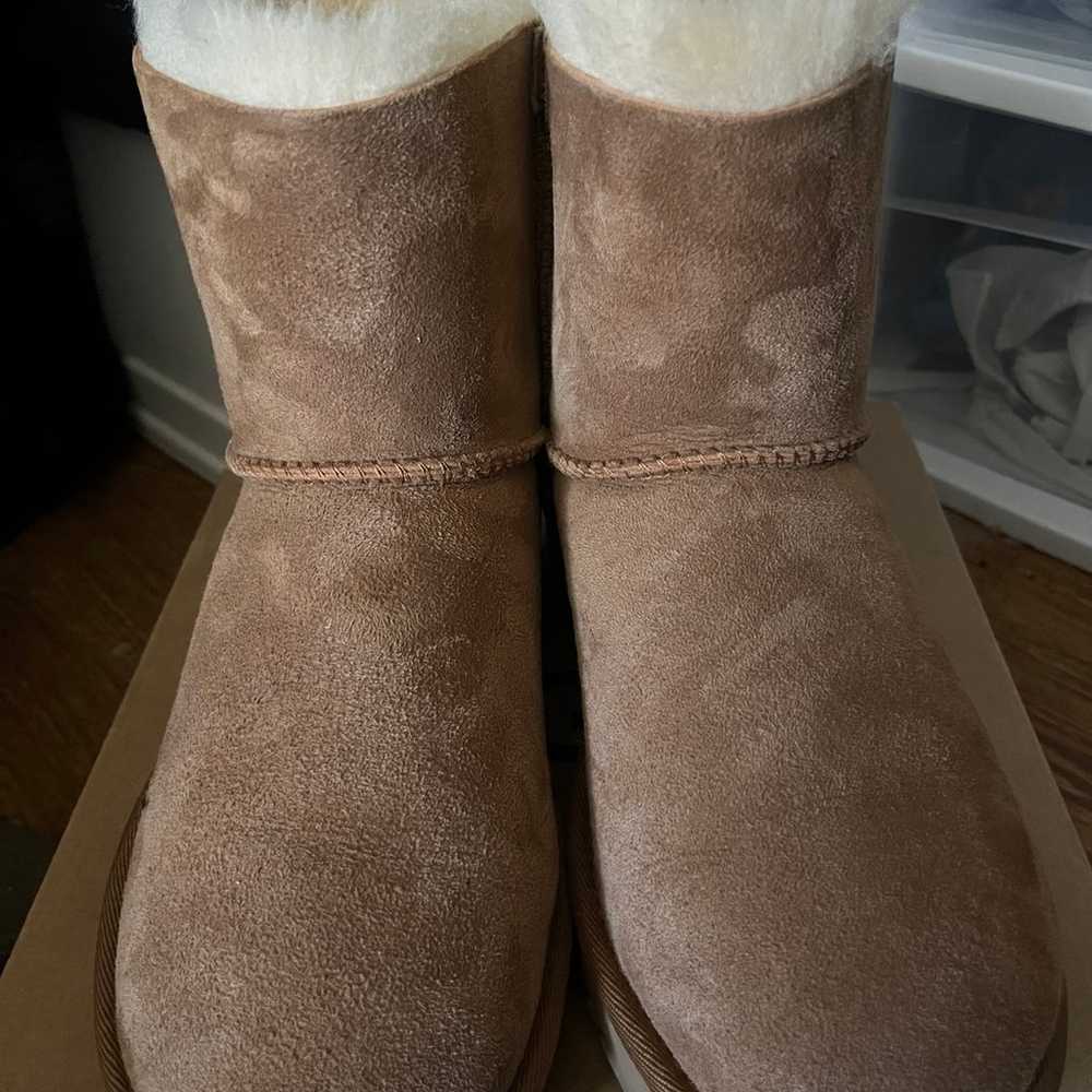 UGG W MINI BAILEY BOW II - image 4