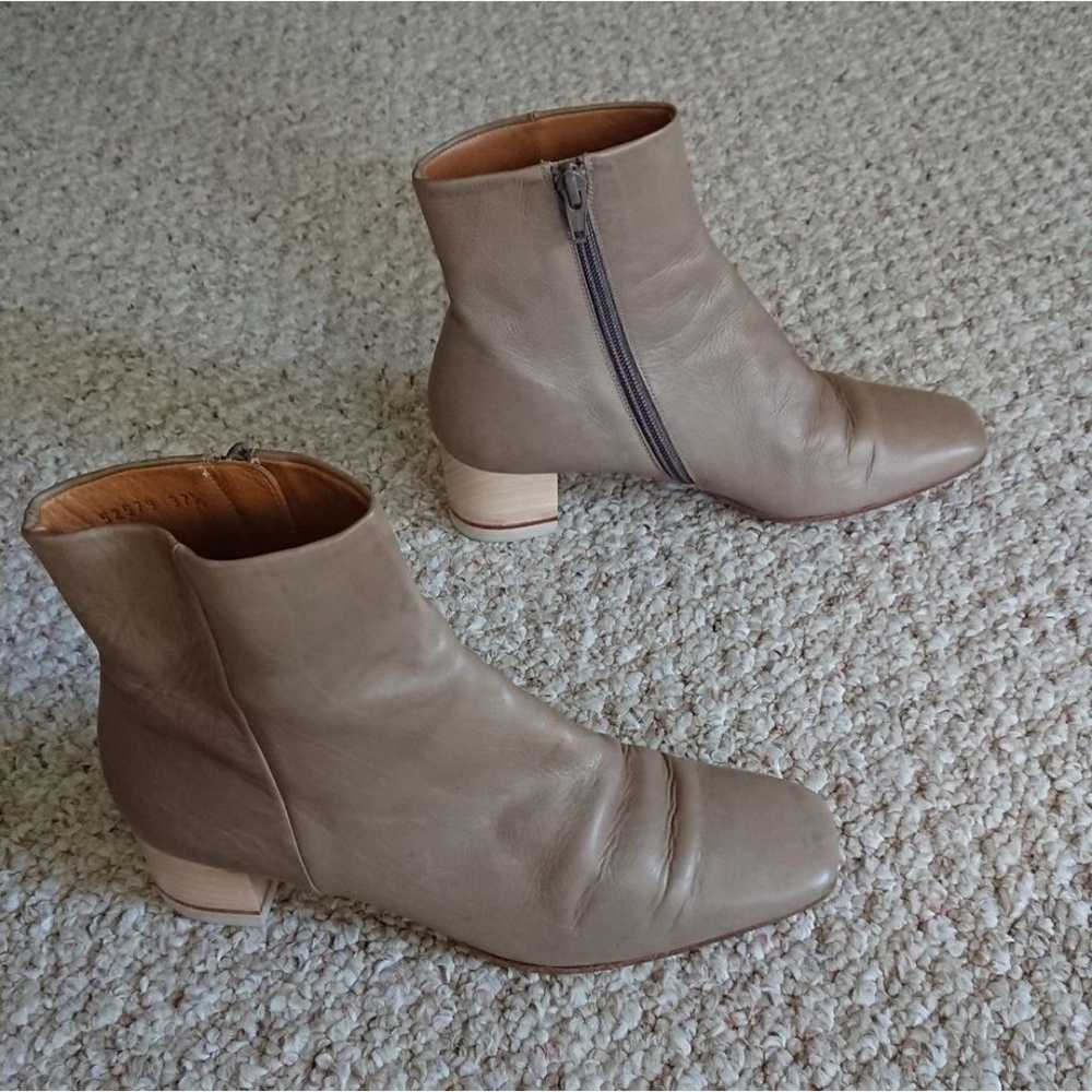 Coclico Taupe Leather Ankle Boots size 37.5 - image 5