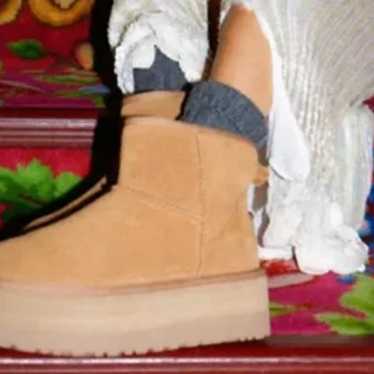 UGG chestnut classic mini platform Boots NWT - image 1