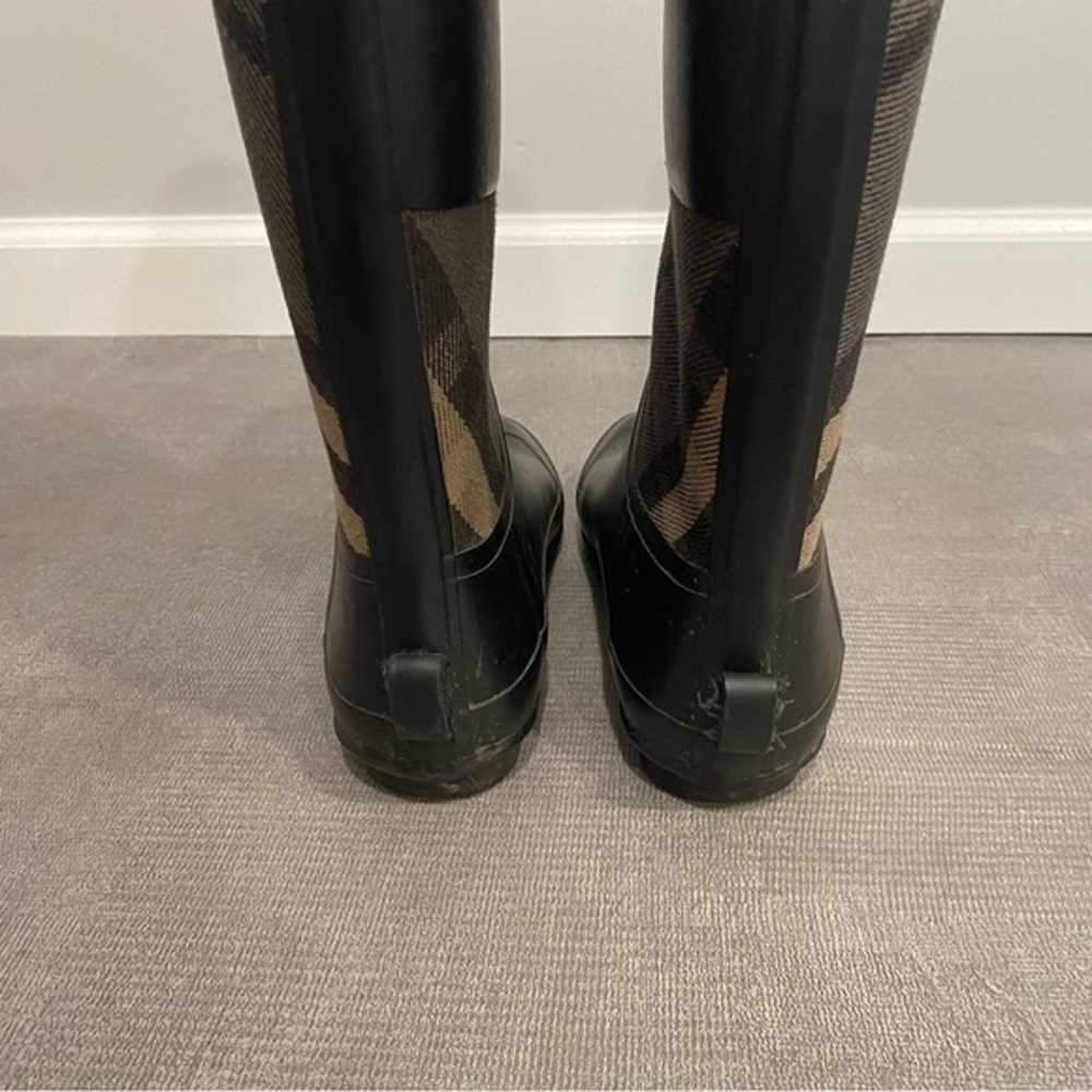 Burberry Plaid Print Rubber Rain Boots Size 10 - image 3