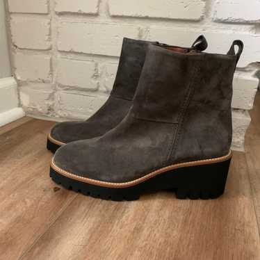 Paul Green Suede Boots