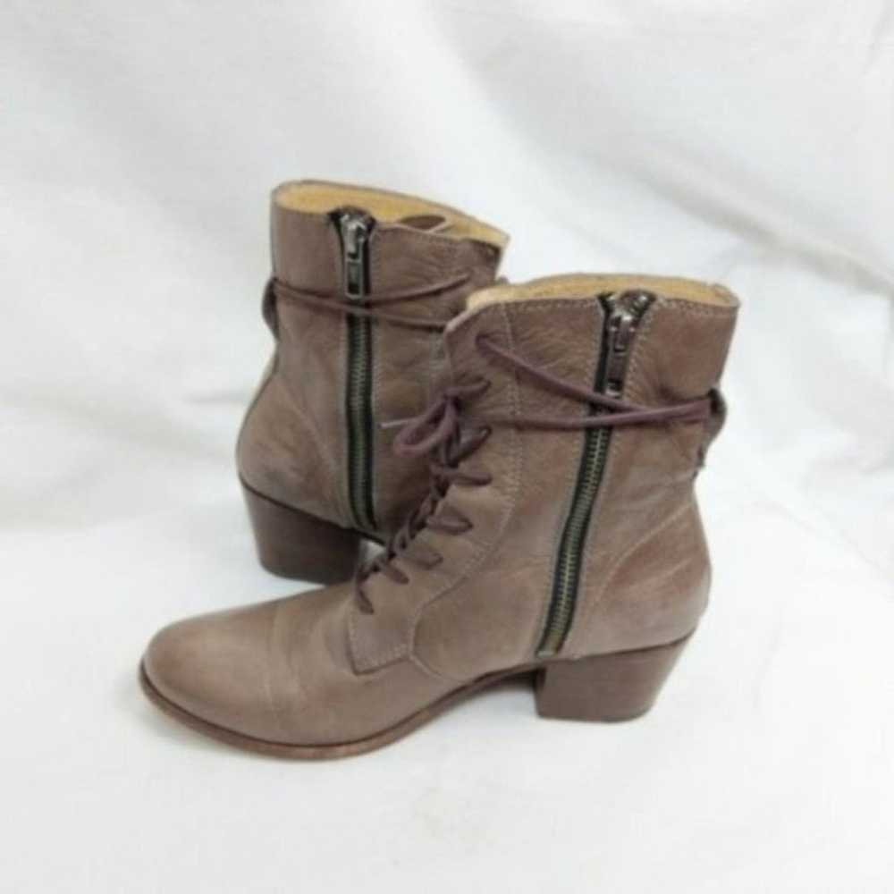 Frye Courtney Lace Up Leather Combat Boots 6 - image 5