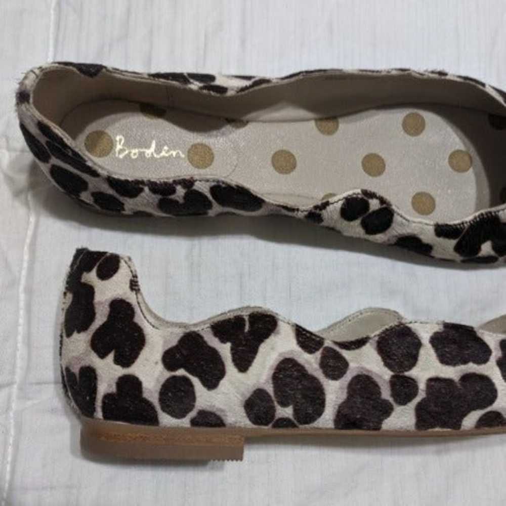 Boden Scallop Flats Animal Print - image 4