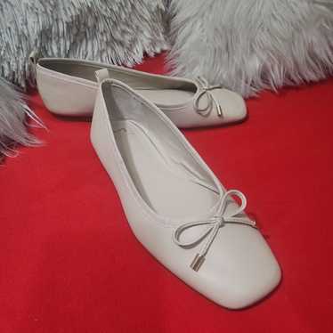 MARC FISHER LTD FLAT SHOES