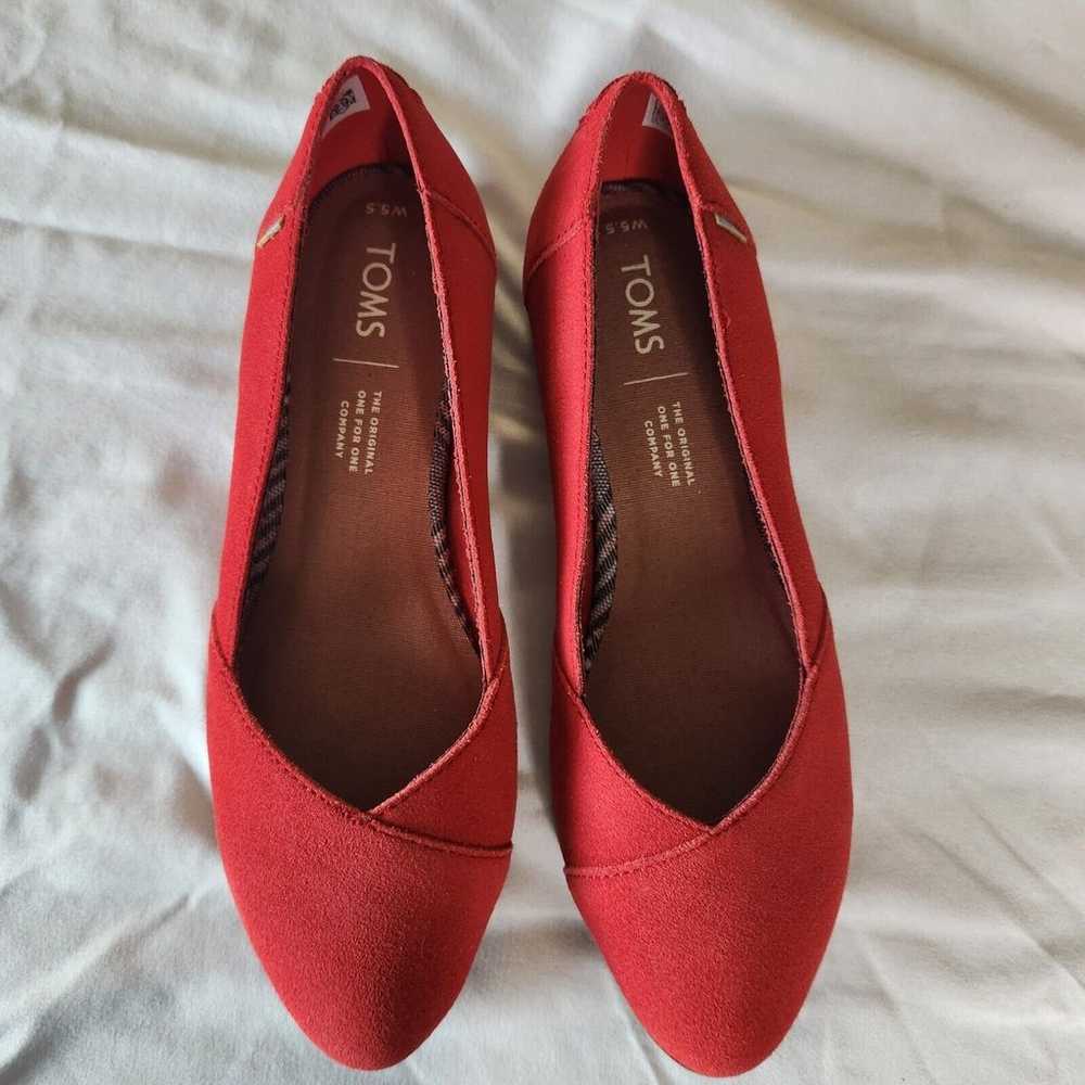 TOMS Julie Red Suede Leather Ballet Flats Women’s… - image 6