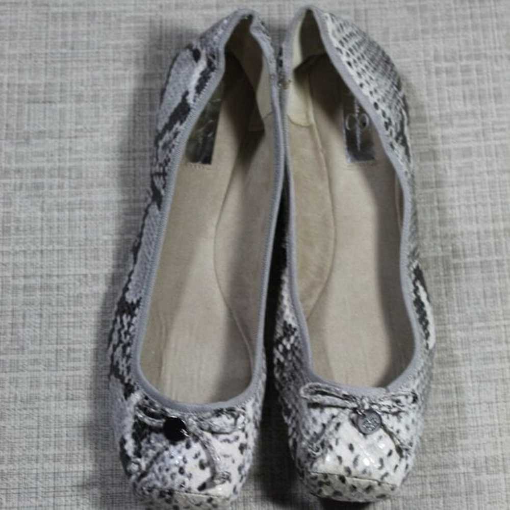 Jessica Simpson Manie Grey Snakeskin Ballet-style… - image 2