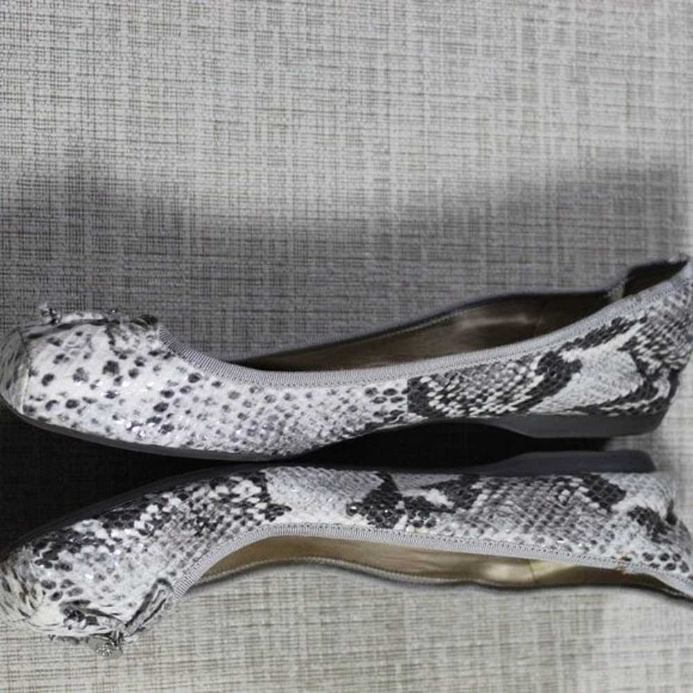 Jessica Simpson Manie Grey Snakeskin Ballet-style… - image 3