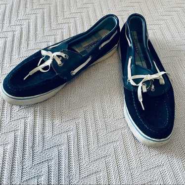 Sperry boat shoes