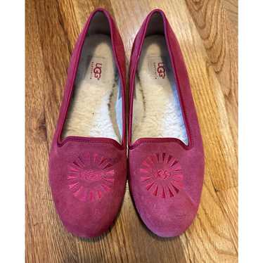 Ugg Alloway Leather Sheepskin Logo Pink Slip on Fl