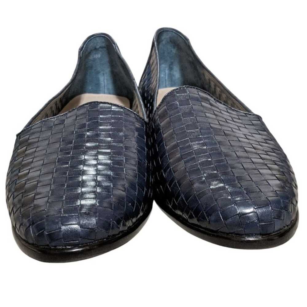 Trotters Liz woven leather comfort navy slip on c… - image 8