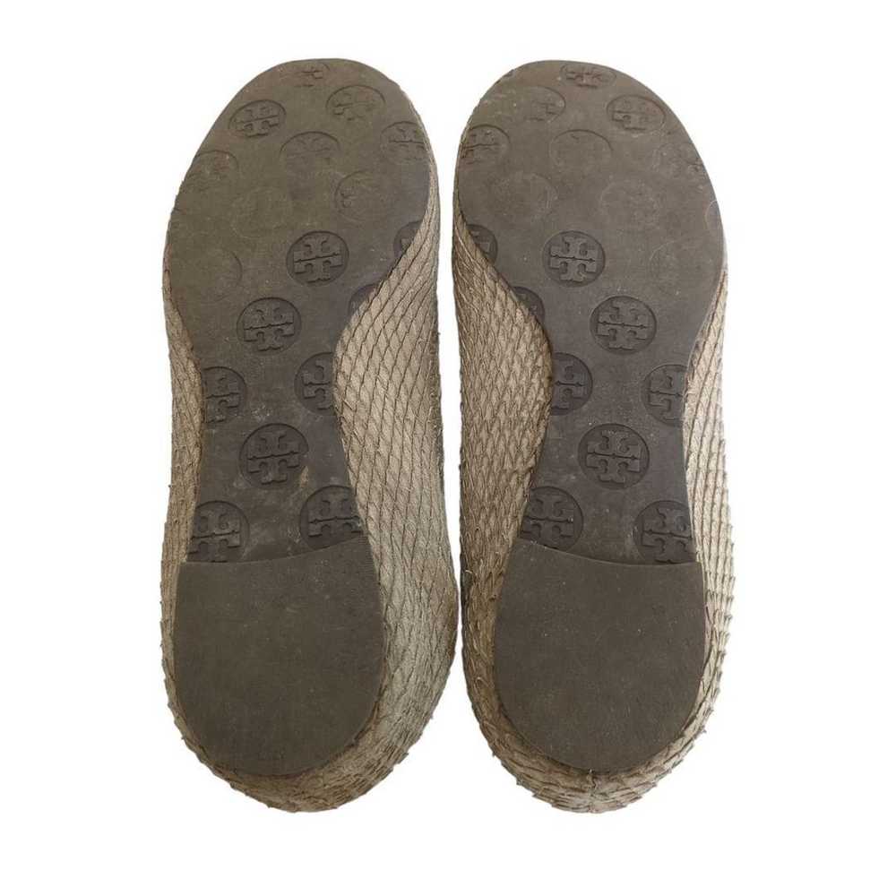 Tory Burch flat shoes ballet shoes logo plate sil… - image 10