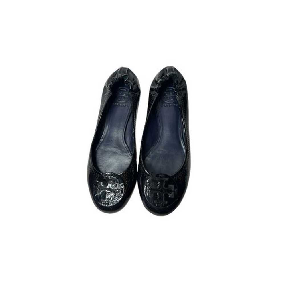 Tory Burch Minnie Navy Patent Leather Ballet Flat… - image 1