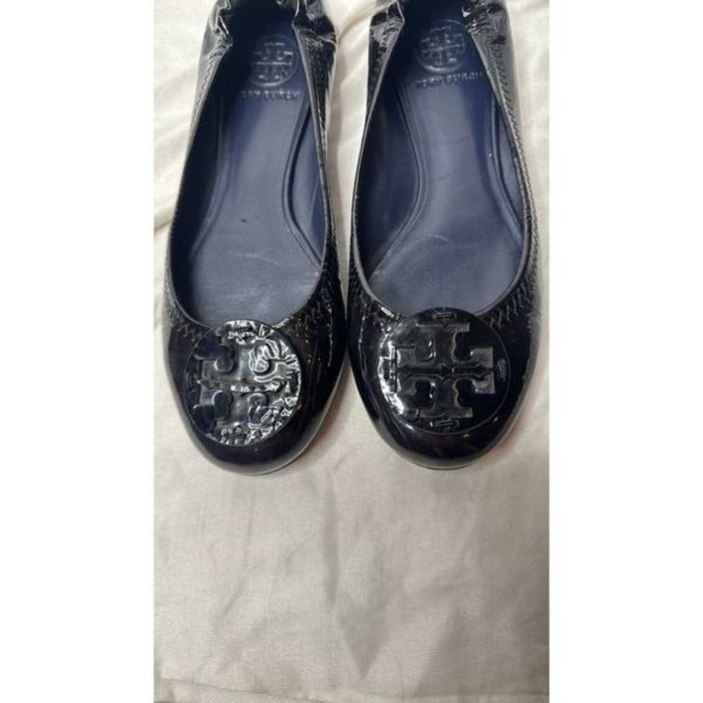 Tory Burch Minnie Navy Patent Leather Ballet Flat… - image 3