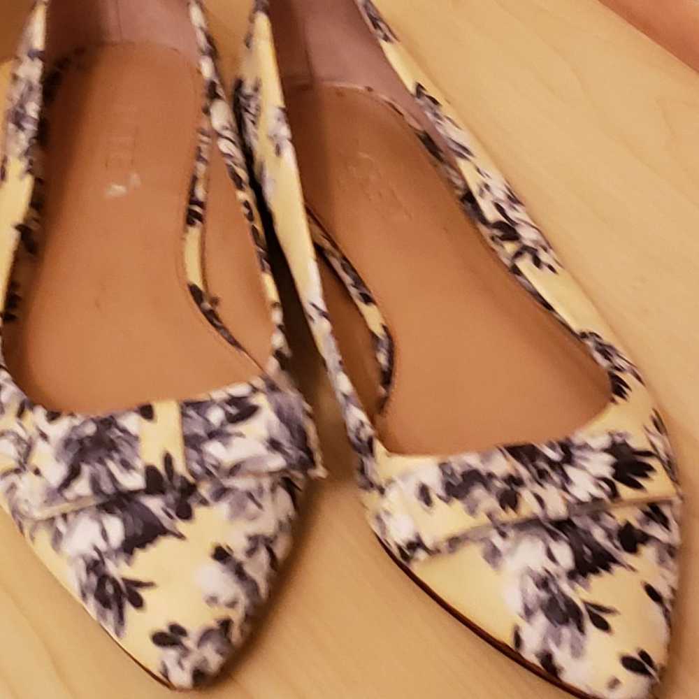 J.Crew Women's,Yellow Floral Amelia Flat - image 4