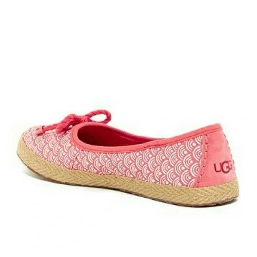 UGG Ronna Scallop Espadrille Flat Size 9.5 - image 1