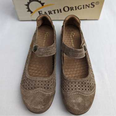 Earth Origins Flats Size 8 Mary Janes Suede Adjus… - image 1