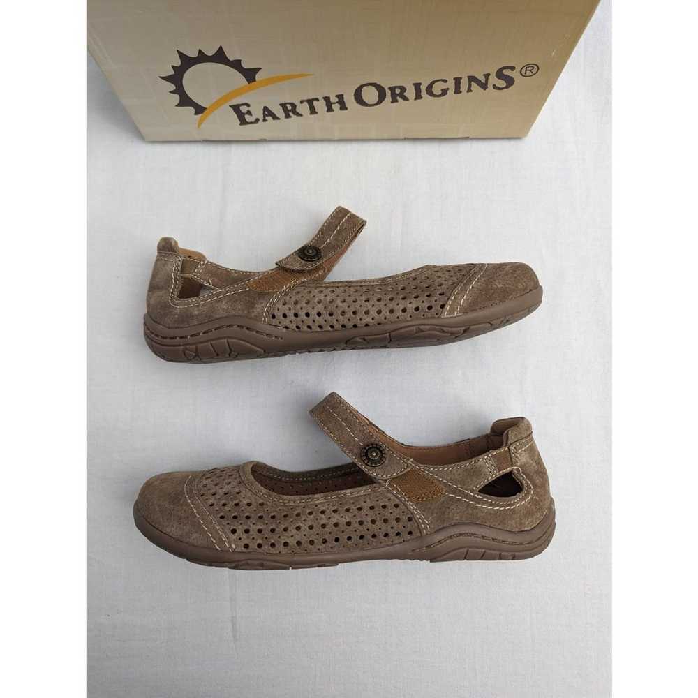 Earth Origins Flats Size 8 Mary Janes Suede Adjus… - image 3