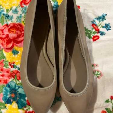 Frye leather flats, size 8.5, ash - image 1