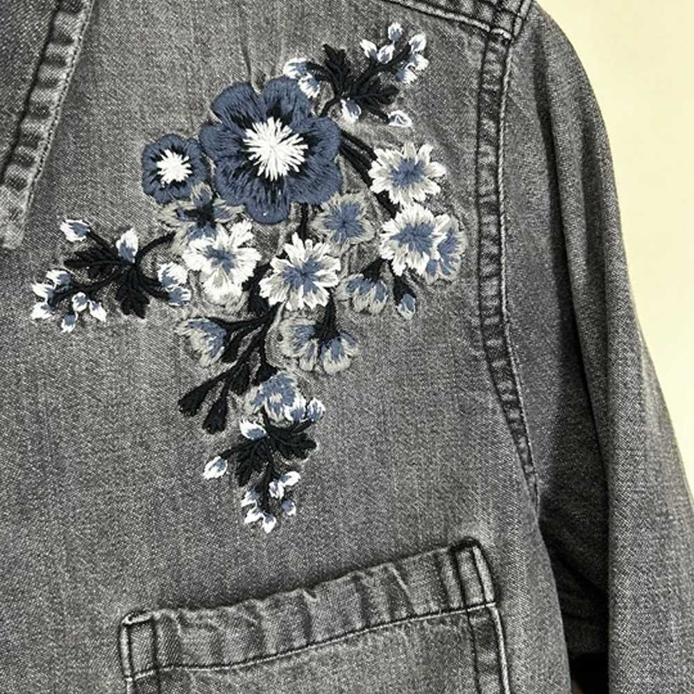 Grey denim cotton button front long sleeve shirt … - image 9