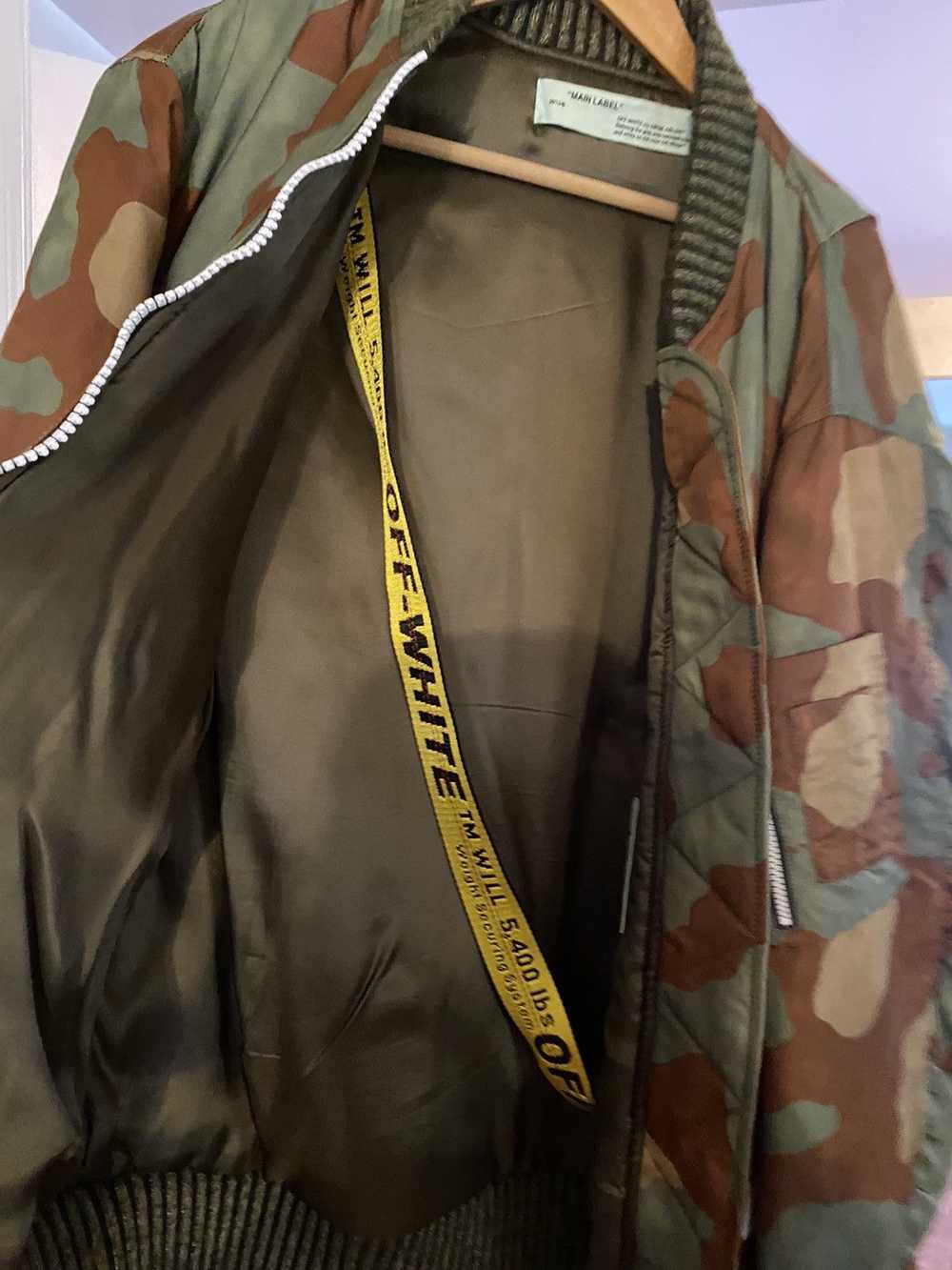 Off-White Off-white camo bomber jacket with strap - image 4