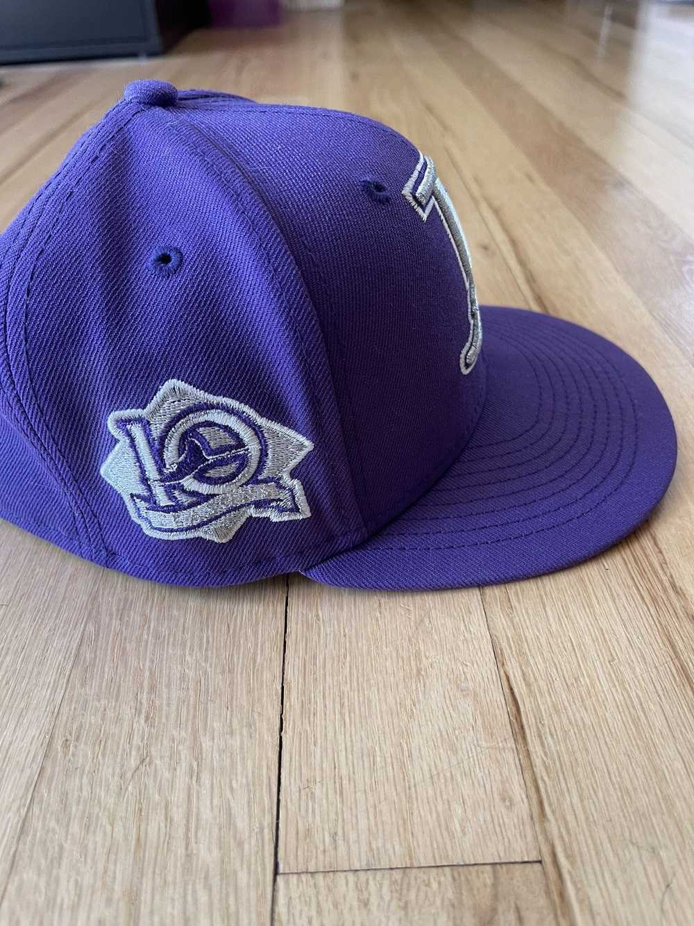 New Era × Streetwear Tampa Bay Rays Fitted sz 7 - image 2