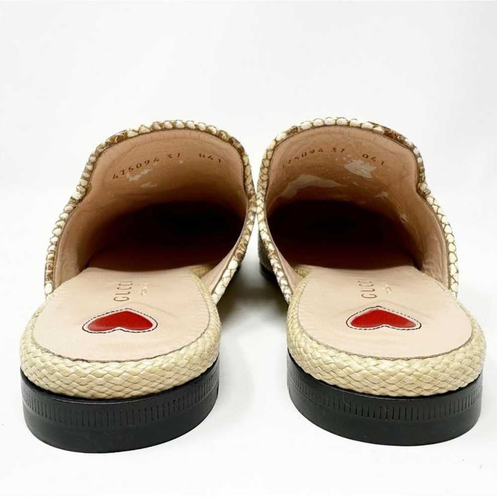 Gucci Princetown leather flats - image 2