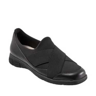 Urbana Slip-On (Women)
Trotters