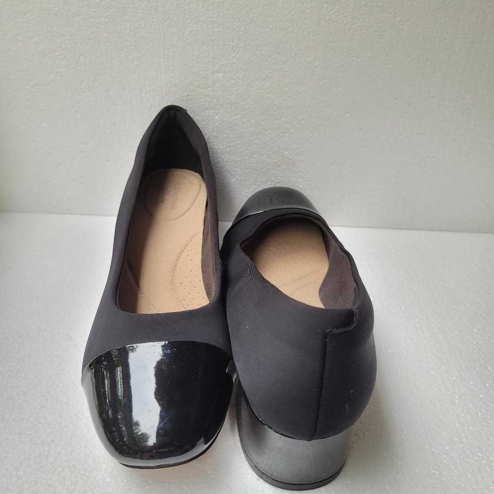 Clarks black sandals - image 6