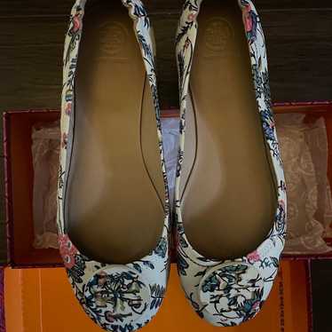 Tory burch flats - image 1