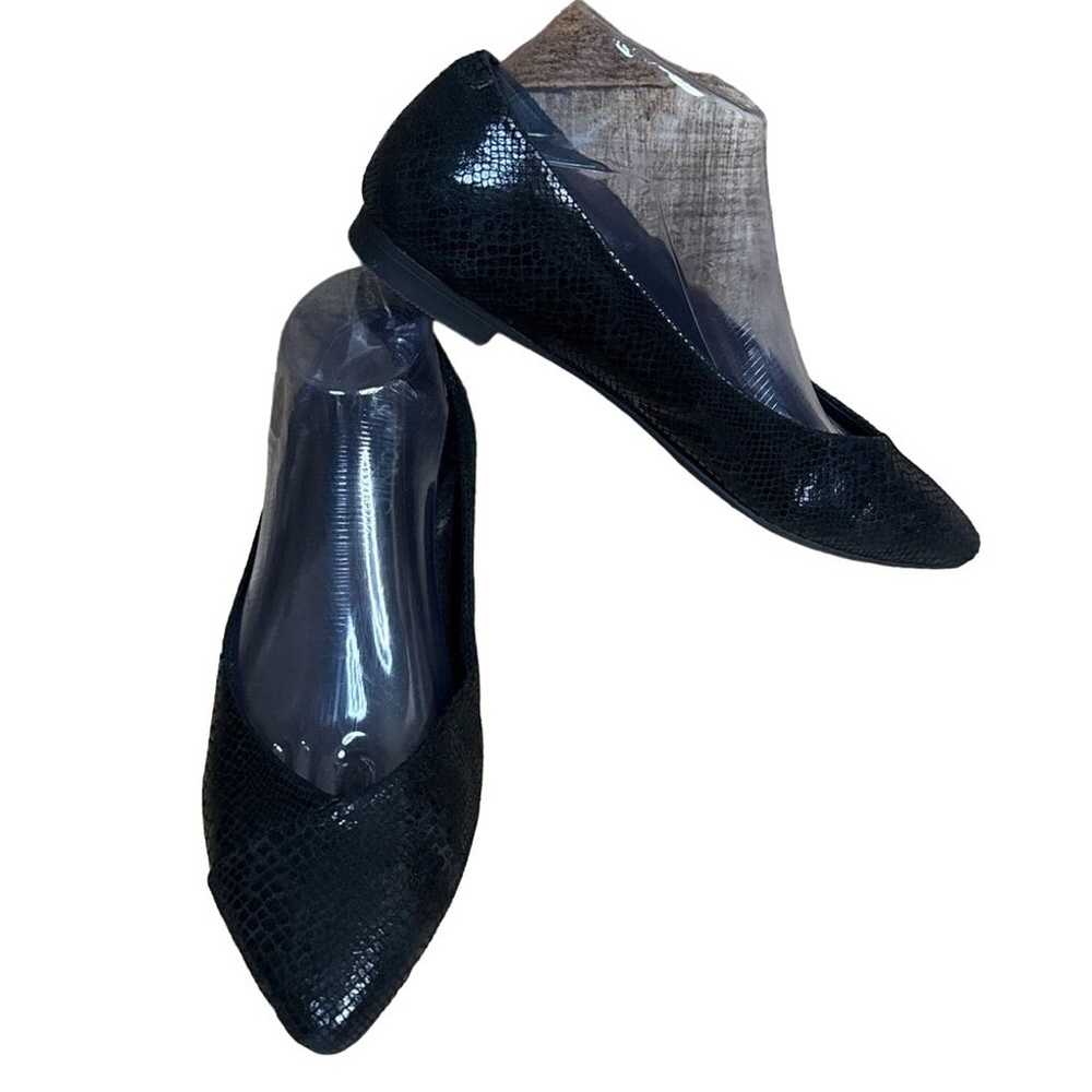 Vionic Gem Caballo Black Snake Pointed Ballet Fla… - image 1