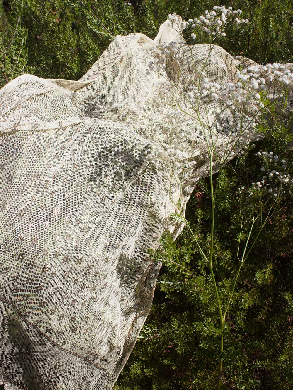 Antique 1920s Cream Assuit Hammered Metal Shawl - image 1