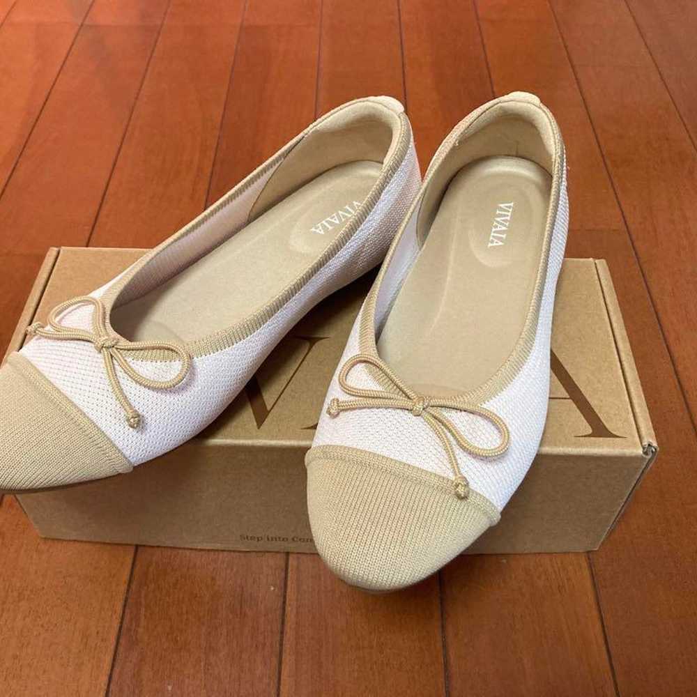 【vivaia】Almond Toe Flat Shoes - image 1