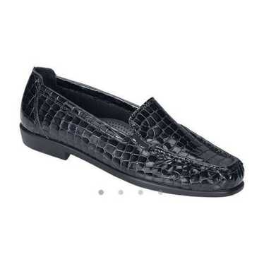 SAS Joy slip on loafer