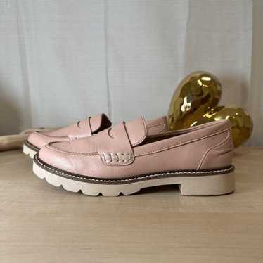 ANNE KLEIN Blush Colored Leather Moccasins